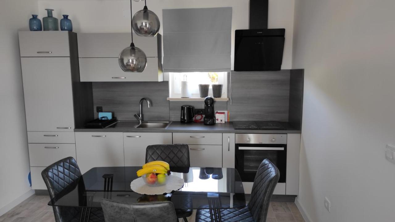 New Apartment Vivano V I D With Amazing View Zambratija  Exterior foto