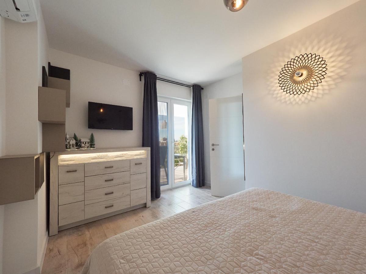 New Apartment Vivano V I D With Amazing View Zambratija  Exterior foto
