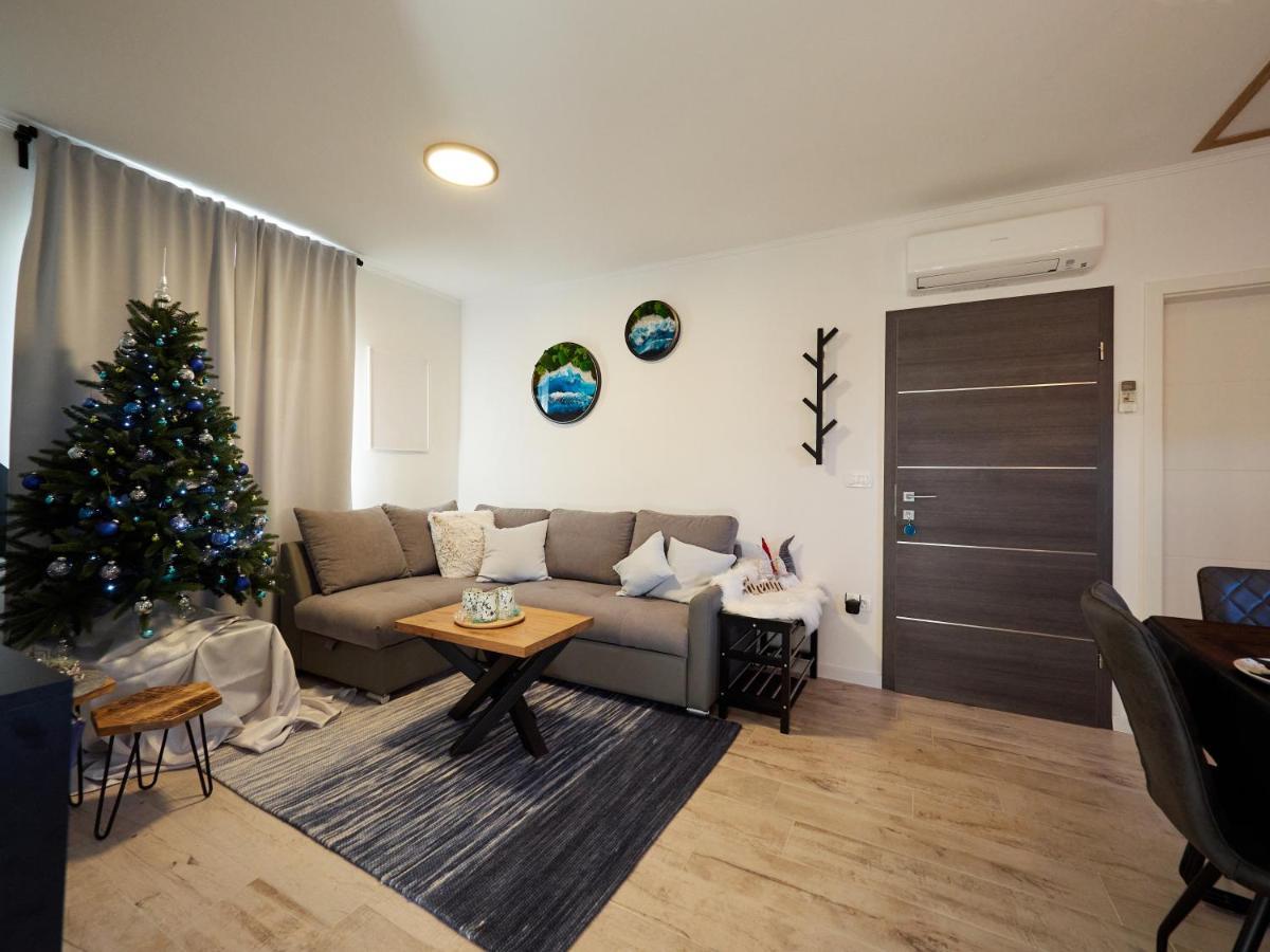 New Apartment Vivano V I D With Amazing View Zambratija  Exterior foto